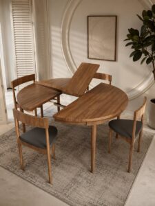 Penda Dining table