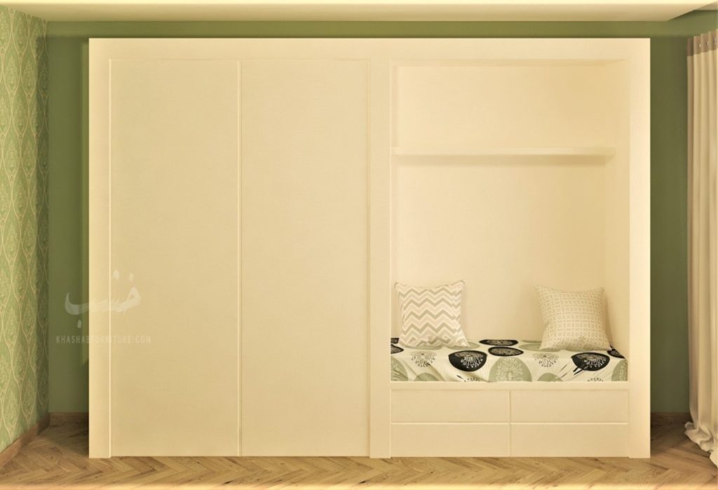 Verde wardrobe