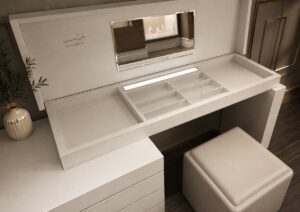 Amado Dresser