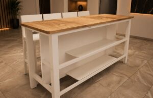 Allora dinning table